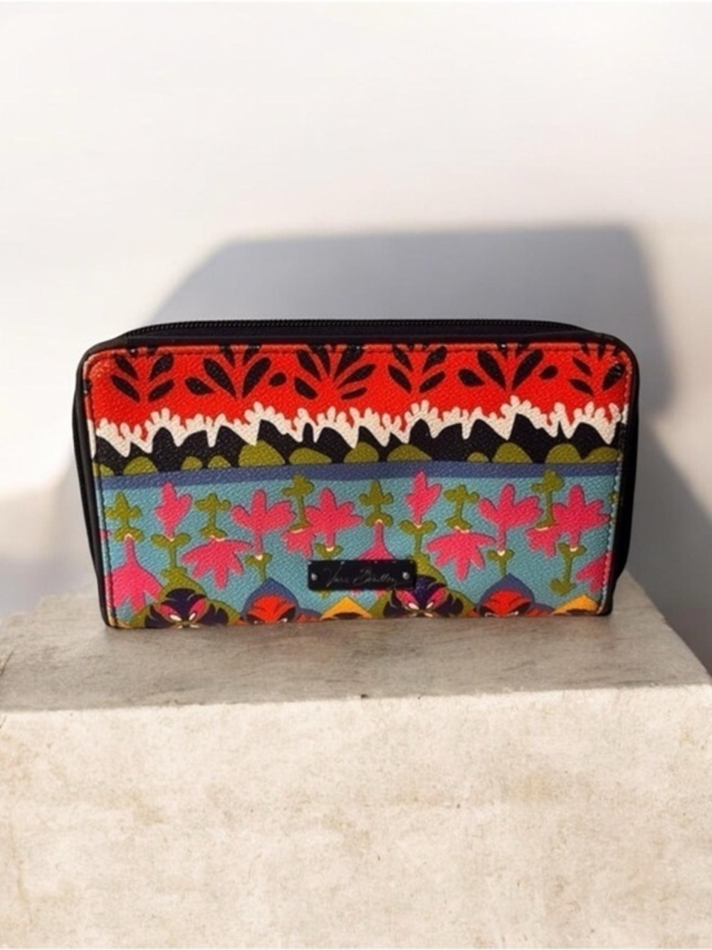 Vera Bradley organizer zippy wallet, wristlet